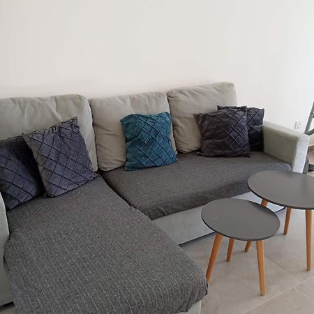 Mari House-Close To The Beach Paphos Bagian luar foto